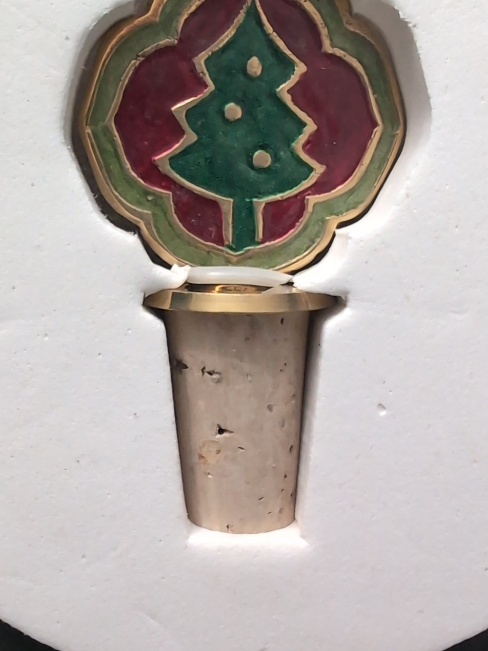 Pier 1 Imports, Holiday Wine Accessories Set Includes Wine Stopper/Coaster. - Picture 6 of 10